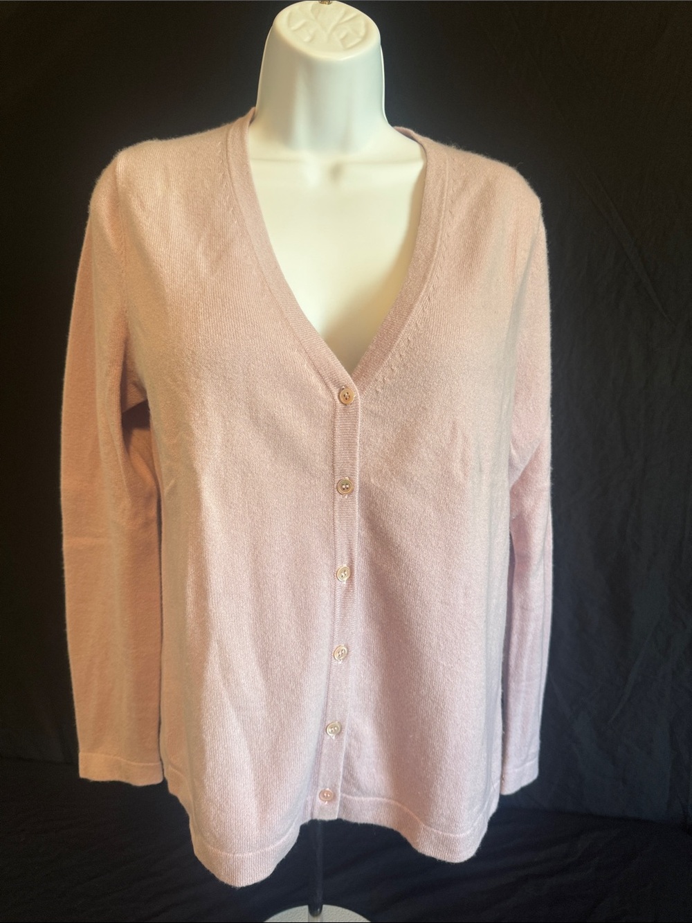 Pure Collection Pale lavender  V-Neck Button Cardigan